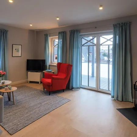 Strandpalais Kombuese Apartment